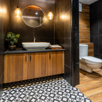 Bold&Moody Powder Room