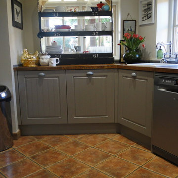 Farmhouse Bespoke Kitchen New Units