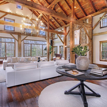 DESIRE- Luxury Farmhouse in Roxbury