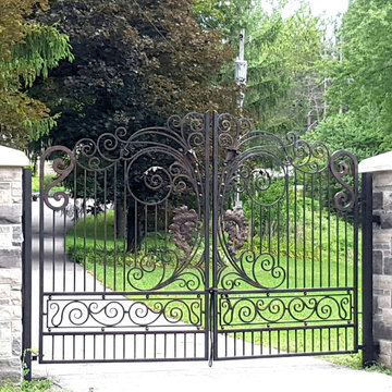 RECENT OUTSIDE RAILINGS AND GUARDS