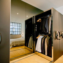 Kleiderschrank