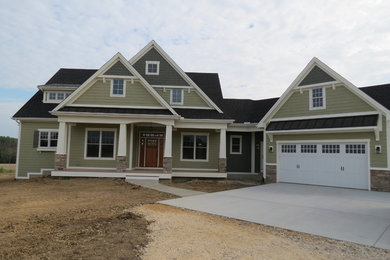 Inspiration for a craftsman exterior home remodel in Other