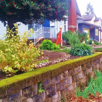 Woodstock Craftsman Cottage Rain Garden