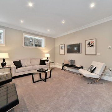 3937 NORTH MARSHFIELD