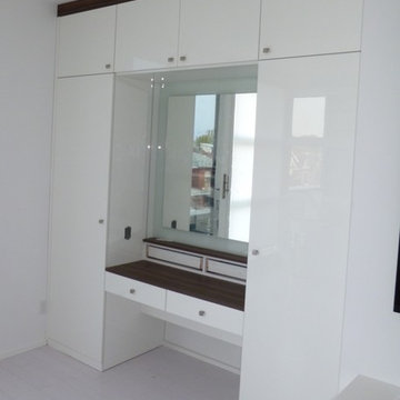 Custom Wall Units