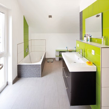 SCHÖNE AUSSICHT - frei geplantes Kundenhaus