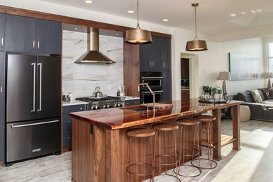 Kitchen - craftsman kitchen idea in Calgary