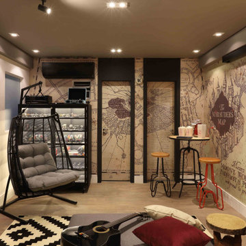 INSIDE | Contemporary / Pop Geek