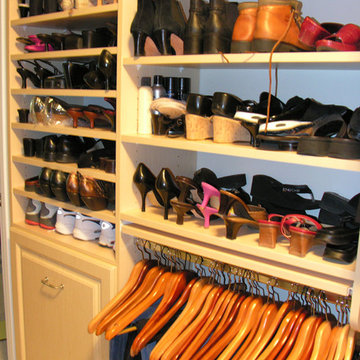 Custom Closet Systems