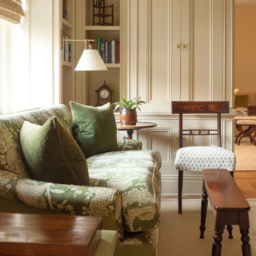 Cozy Traditional Apartment