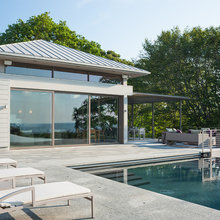 Pool house