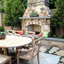 Outdoor fireplace