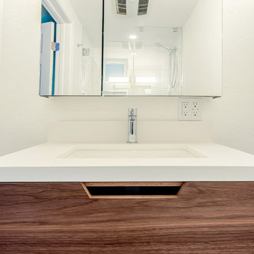 Master Bathroom In Oakland, CA 94619