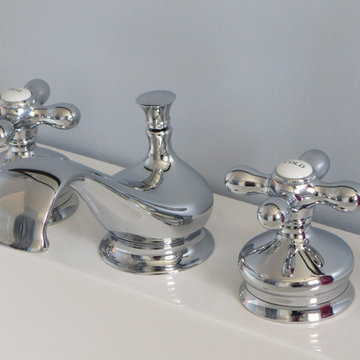 Upstairs Bathroom