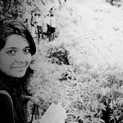 Dipti Lundia's photo