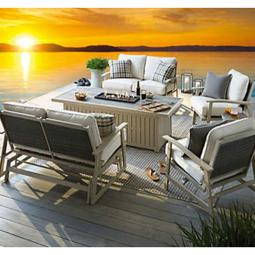 Classic Outdoor Seating