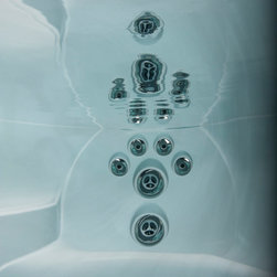 Jacuzzi Jets & Features - Hot Tubs