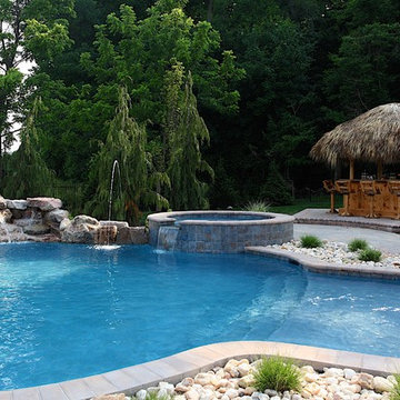 Tiki Bar Pool Plus