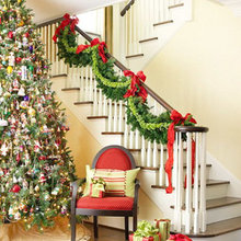 49 Adorable Christmas Stairs Decoration Ideas
