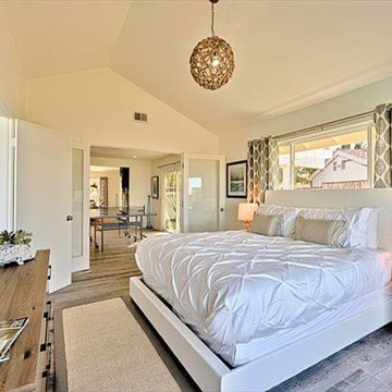 La Jolla Luxury Vacation Home - Decorating