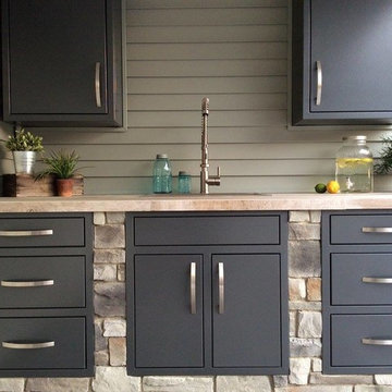 Beachy Kitchen & Patio