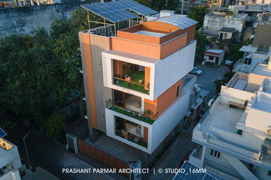 Inspiration for a contemporary exterior home remodel in Ahmedabad