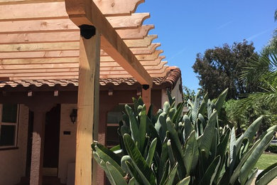 Inspiration for a mediterranean patio remodel in Los Angeles