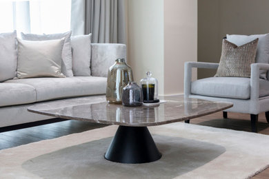 Home design - contemporary home design idea in London