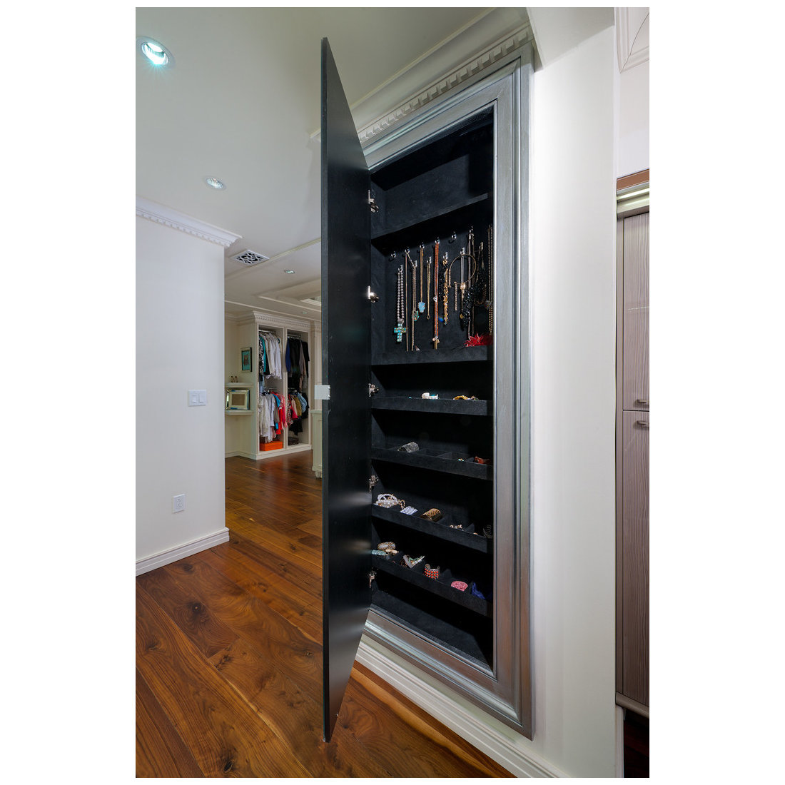 Fox Chapel Master Closet & Bathroom