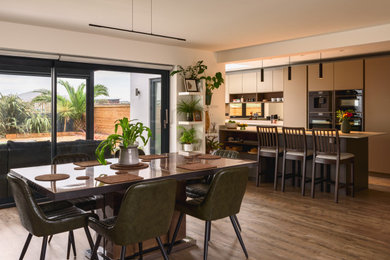 Design ideas for a medium sized contemporary home in Sussex.