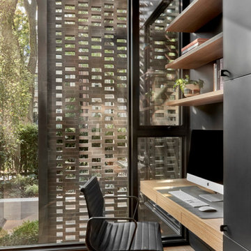 Brickyard - A Contemporary Urban City Home