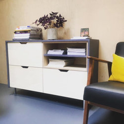 Sylvan Avenue, N22 - Desks & Writing Bureaus