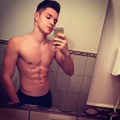Alecs Gianys foto