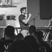 Jean Hidalgo's photo