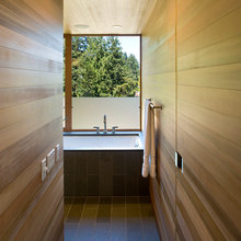 Tile | Layout with Tub