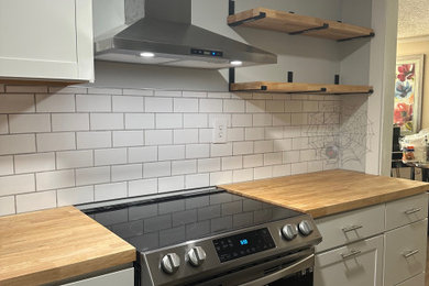 Example of a trendy kitchen design in Charlotte