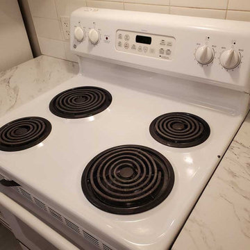 Move Out Deep Cleaning of a One bedroom plus Den Condo Located in Coquitlam BC C
