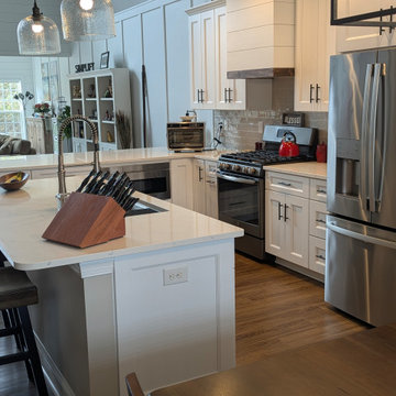 Sleek Modern Kitchen