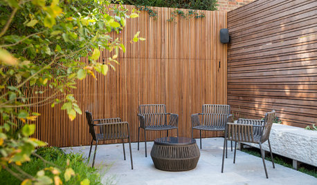 Which Type of Fence Should I Choose for My Garden?