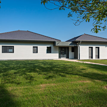 Maison de compagne moderne