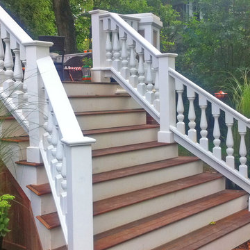 Robust Porch / Deck Railing in Cleveland Heights, OH