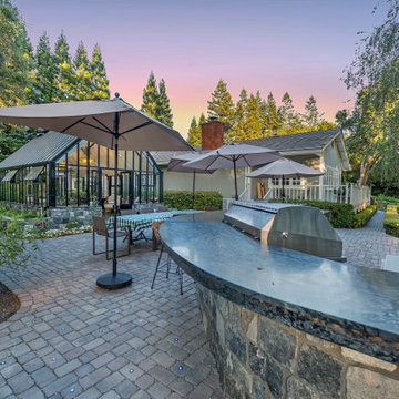 Outdoor Bar and Pathway – Saratoga, CA