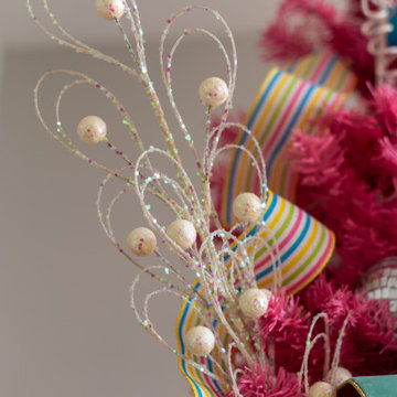 Holiday Decor - Colorland At The Jodie