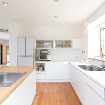 Home Kitchens/19 EJ House