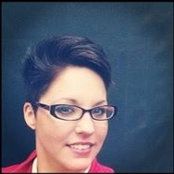 Lindzi Hertel's photo