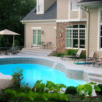 Far Above Par - A Pool With A Golf Course View