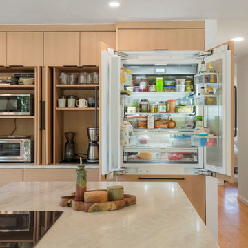 Flora Lane - Natural Oak Modern Kitchen