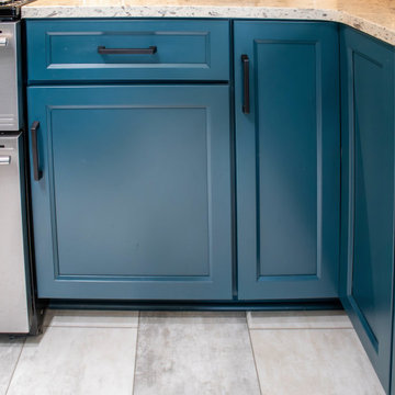 Two Tone Teal and Cream Kitchen with Romano White Quartz Countertop