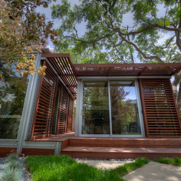 Mar Vista Compound