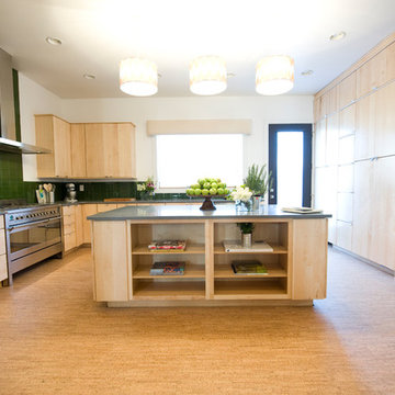 Extreme Makeover Home Edition (#9)